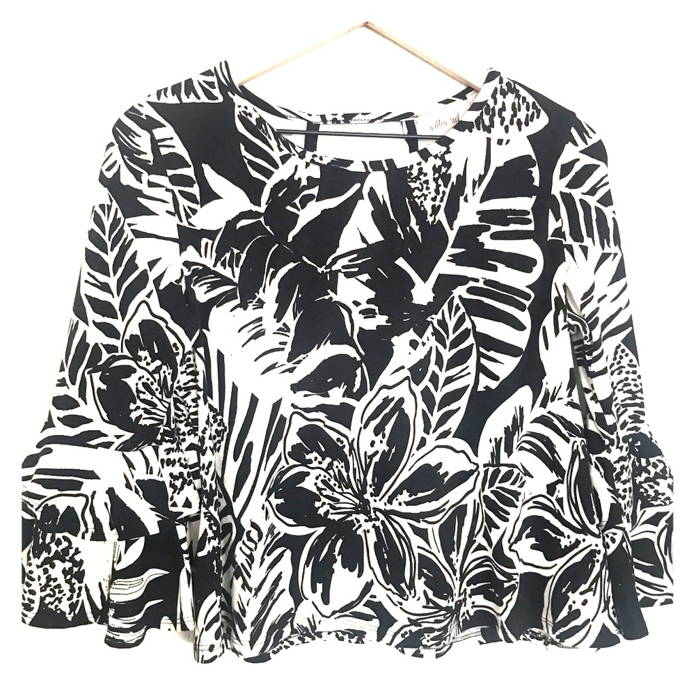 Willow & Root top Buckle brand Size M